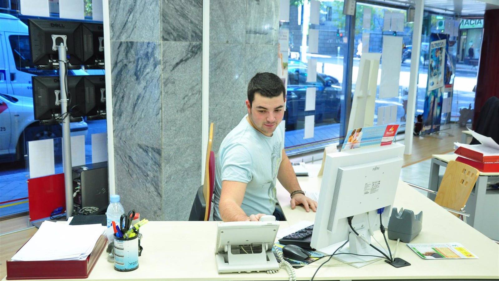 Crecen un 7,7% en septiembre los afiliados en hostelería, agencias de viajes y operadores en la región