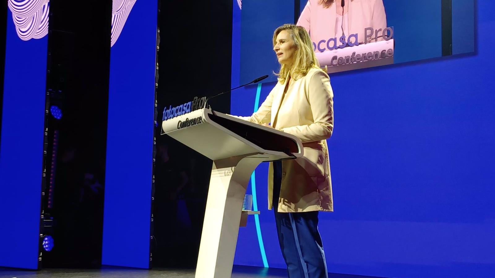 Paloma Martín defiende un modelo de vivienda que aumente la oferta "para garantizar el acceso de los jóvenes"