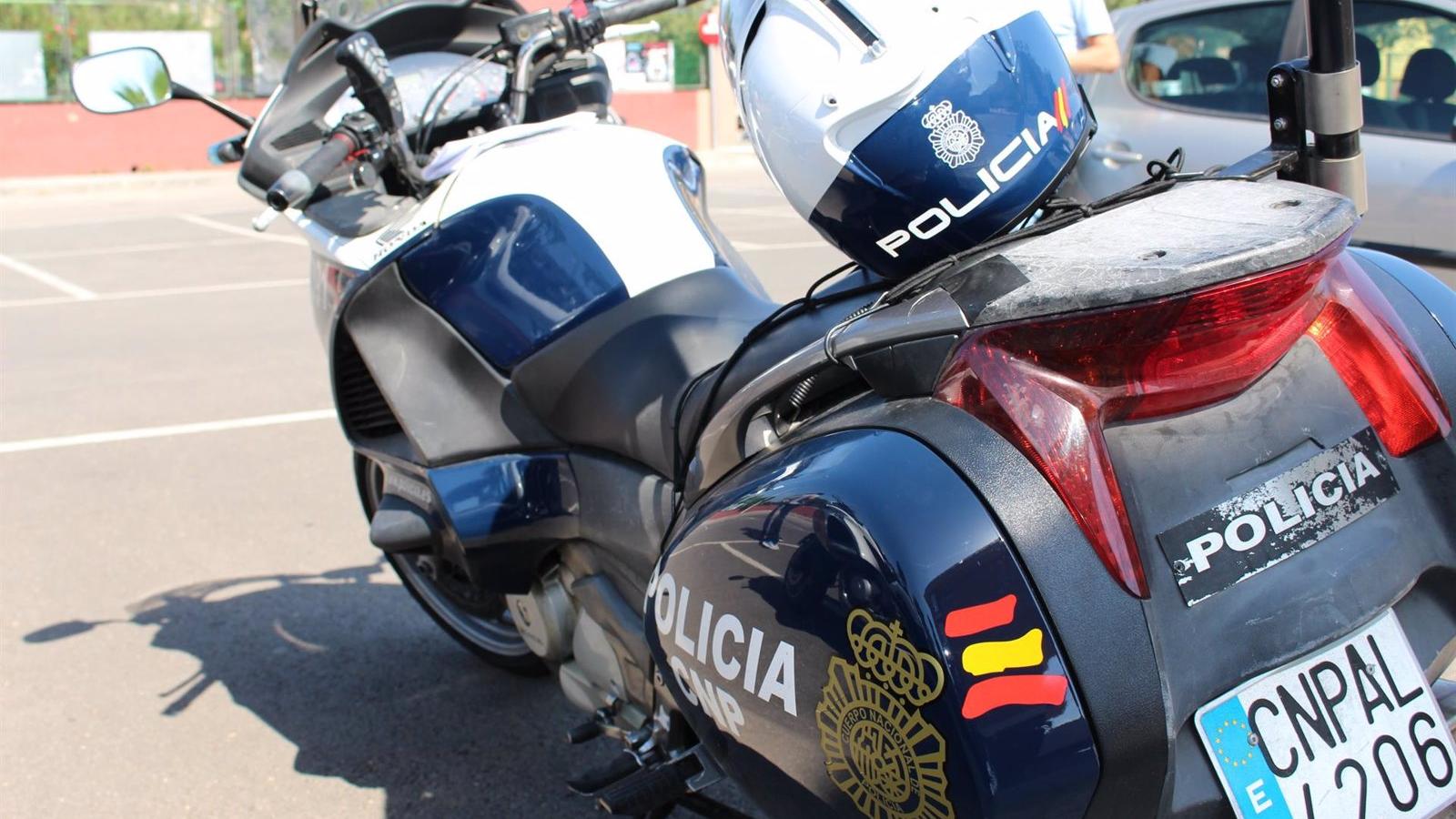  Detenidos los gerentes de varios comercios de Centro que hacían cargos en sus datáfonos con tarjetas robadas