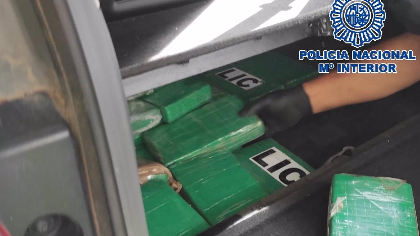 Cae una organización con vínculos con un conocido clan gallego e intervienen 230 kilos de cocaína