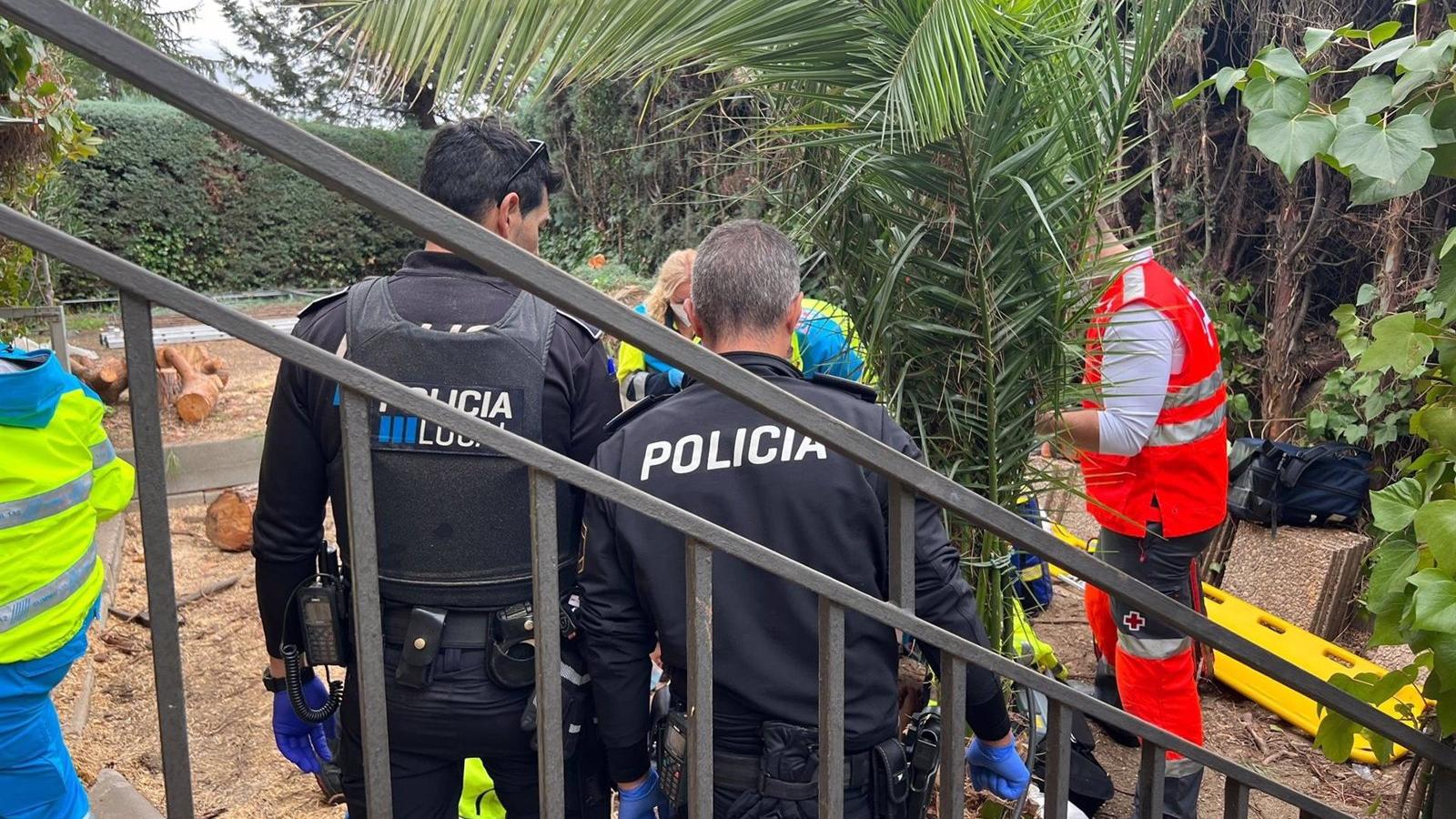  Herido grave un jardinero al atraparle la pierna una destoconadora en Valdemorillo