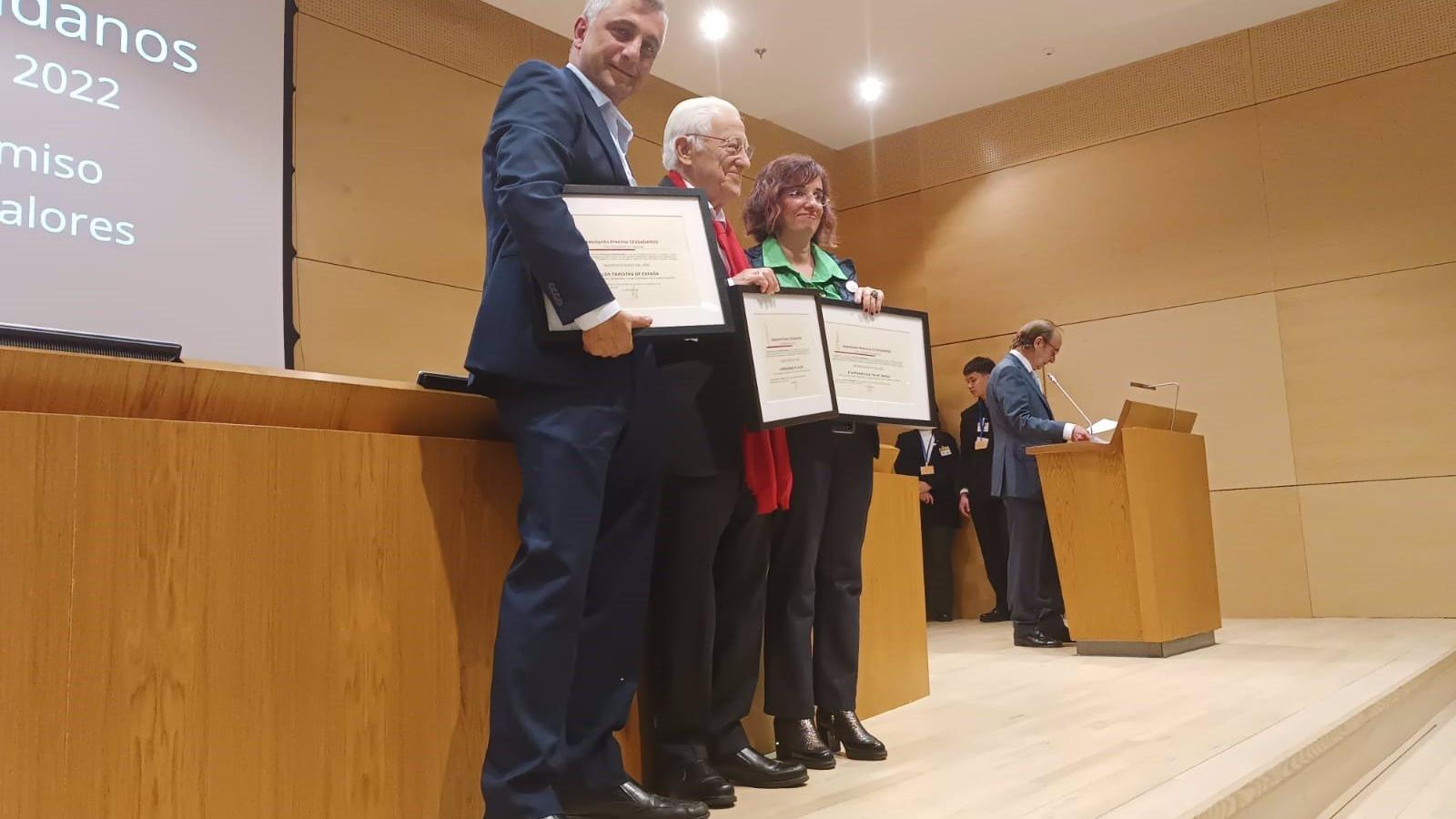 El taxi de Madrid es premiado por ayudar a los refugiados ucranianos