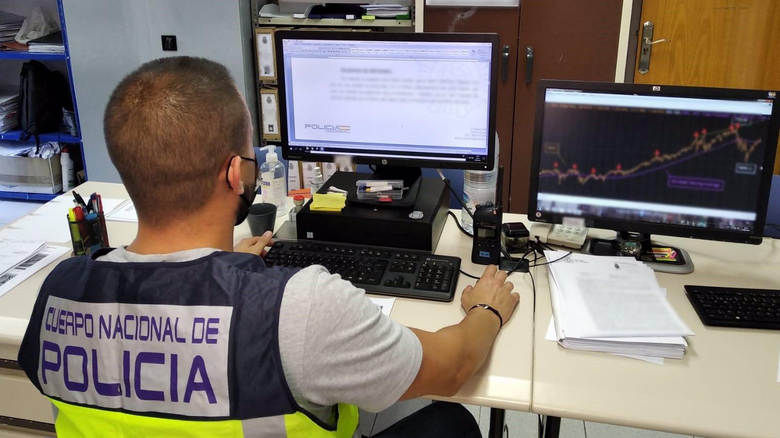  Seis detenidos, uno de ellos en Madrid, por distribuir pornografía infantil a través de redes sociales