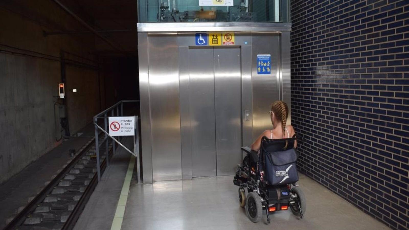 Aprobada una dotación de 26,5 millones de euros para mejorar la accesibilidad en 7.500 viviendas de la región