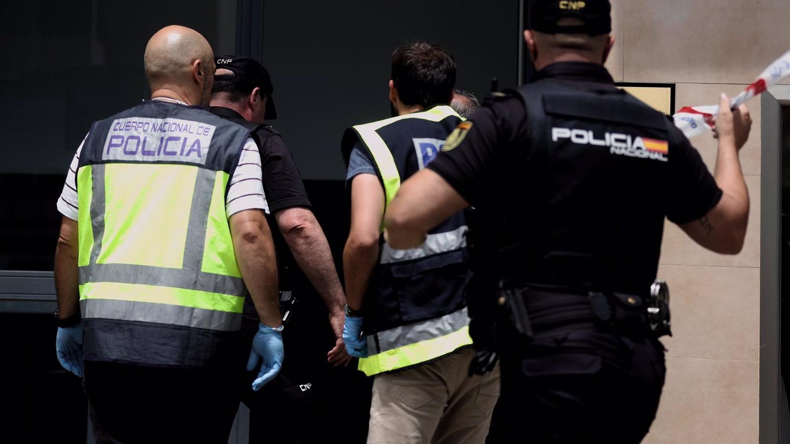  Detenidos dos de los autores del atraco a una joyería de La Gavia en agosto