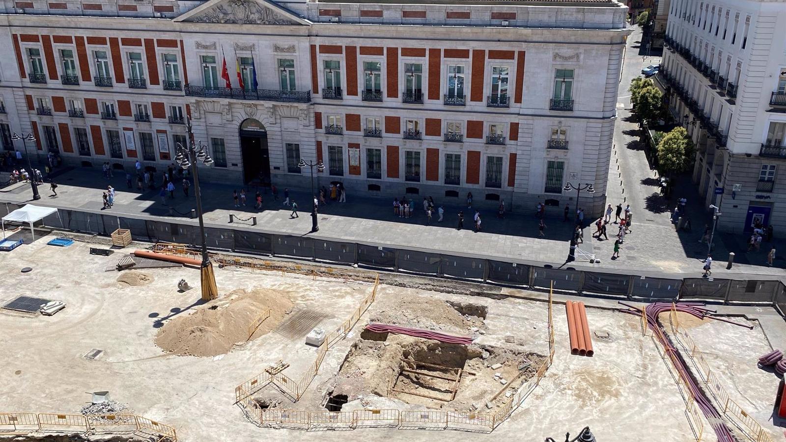 La plaza de Pontejos se despedirá de los escalones para ser accesible y renovará bancos y arbolado