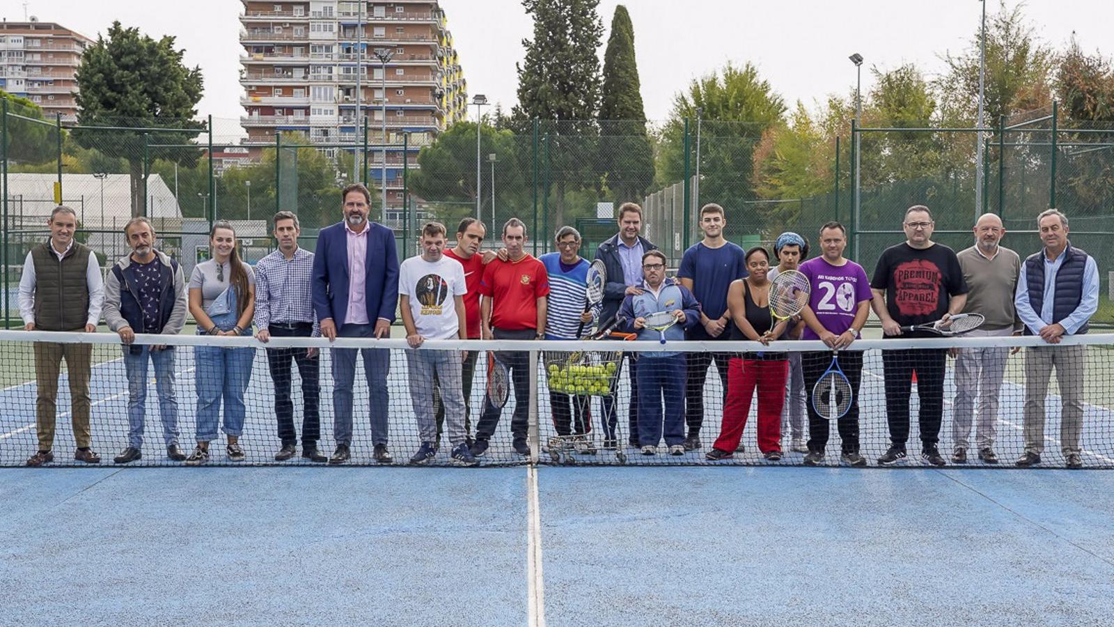 Torrejón y Fundación del Tenis renuevan su convenio para escuelas adaptadas a personas con discapacidad