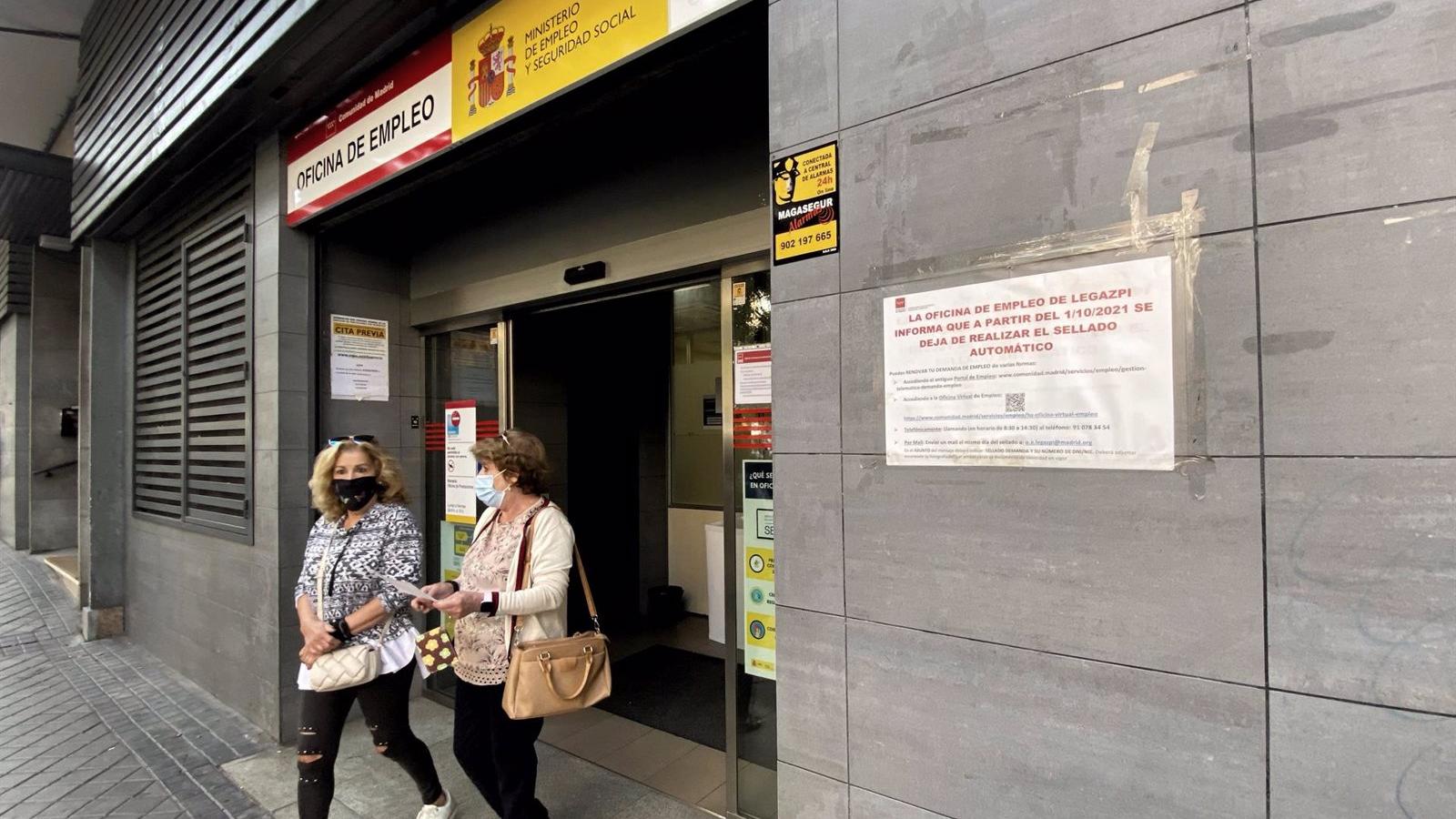Díaz Ayuso defiende que los datos del paro reflejan que Madrid es la "región de oportunidades a pesar de la izquierda"