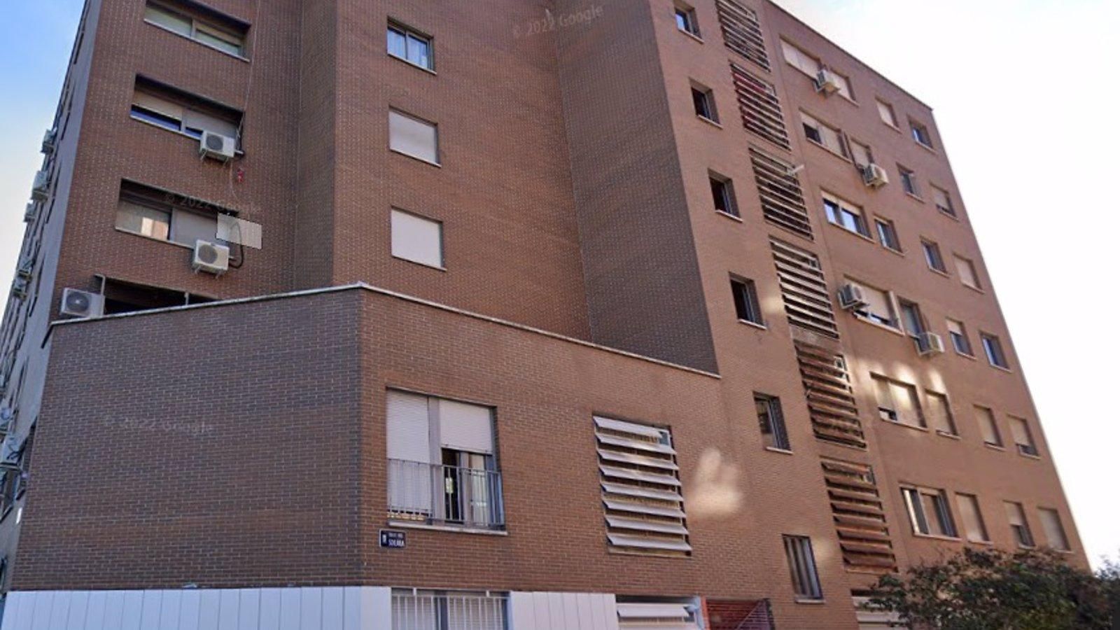 Fallece un niño de dos años al caer de un sexto piso en Orcasitas