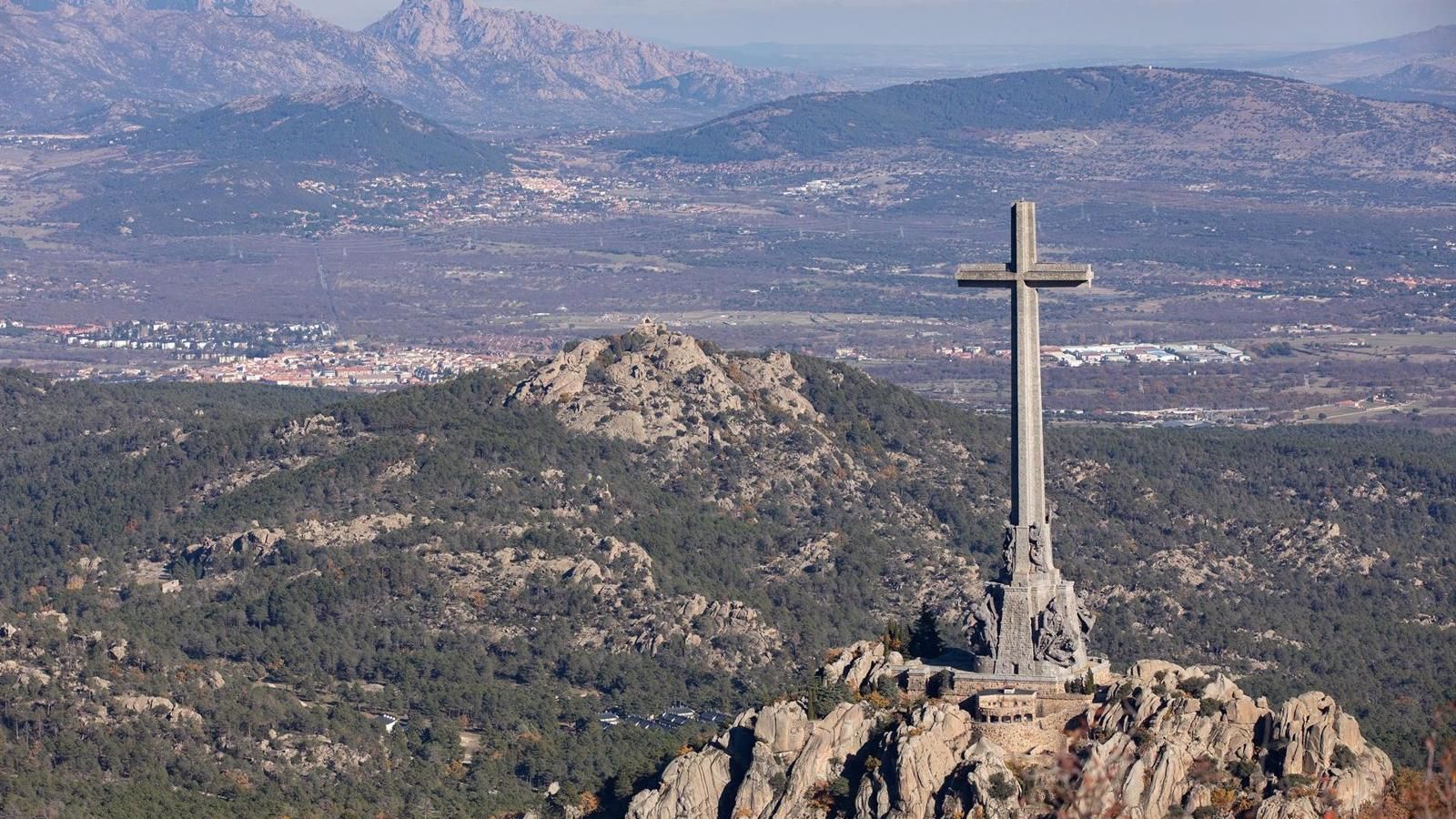 El prior del Valle de los Caídos presenta una sección de vídeos para dar a conocer quiénes son