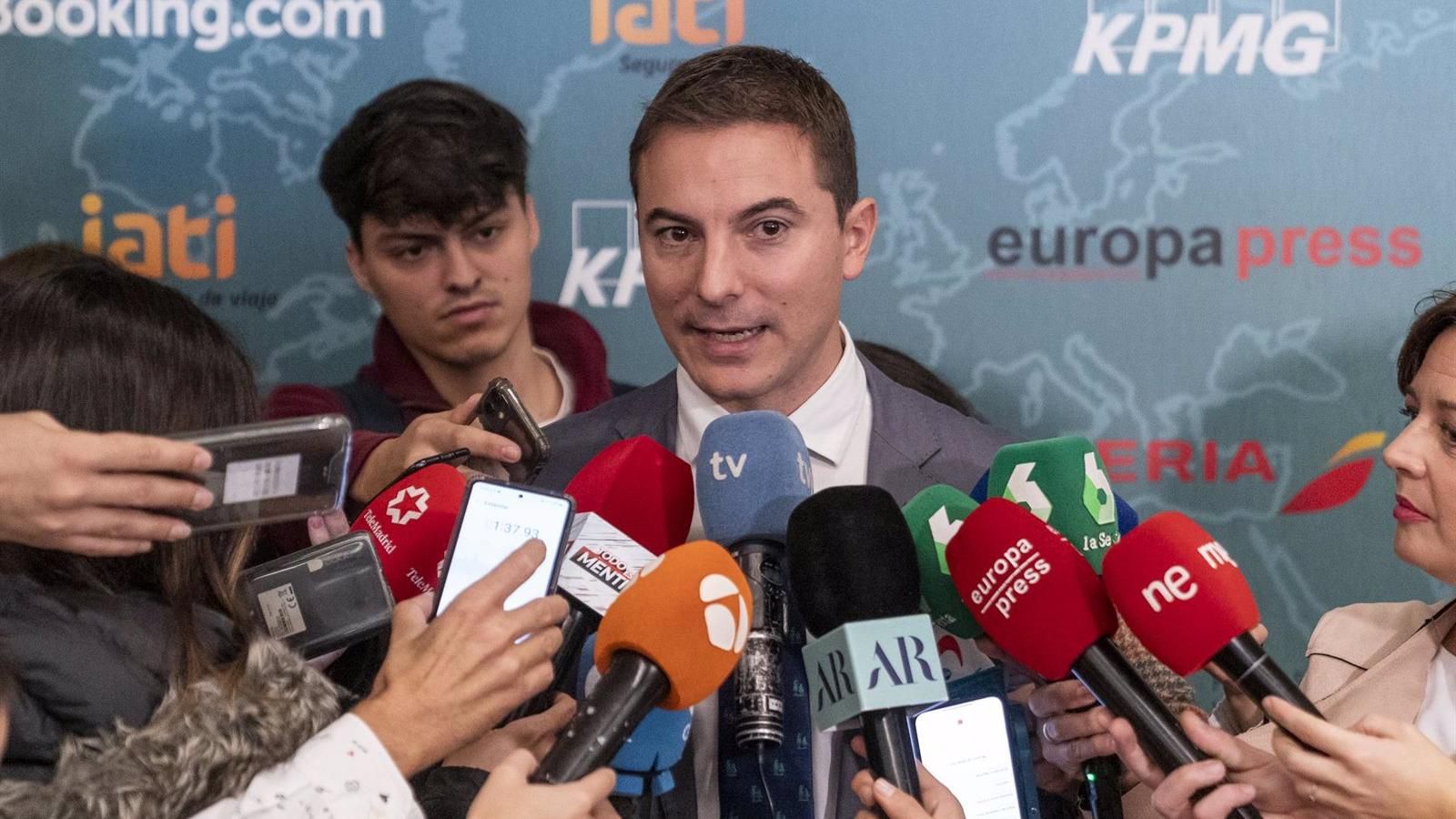Lobato defiende el perfil de gestión de Maroto 