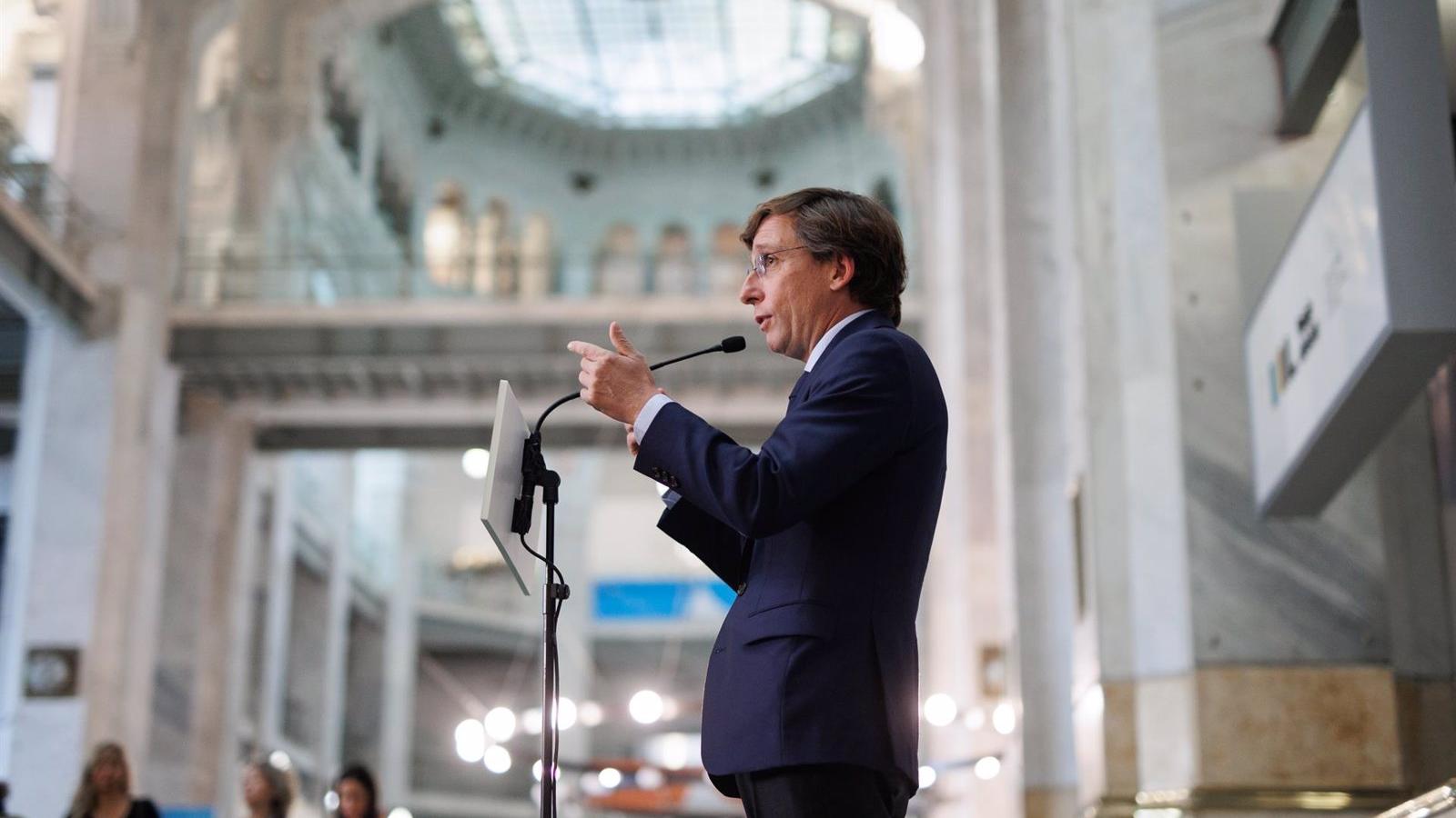 Martínez-Almeida defiende la reforma del eje Prado-Recoletos: "Es un deber inexcusable abordar ese proyecto"
