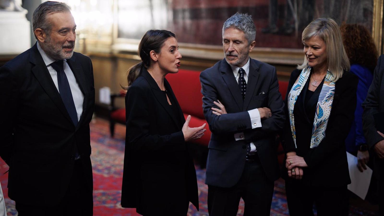 Enrique López: "En un país normal una ministra como Montero no puede formar parte un minuto más del Gobierno"