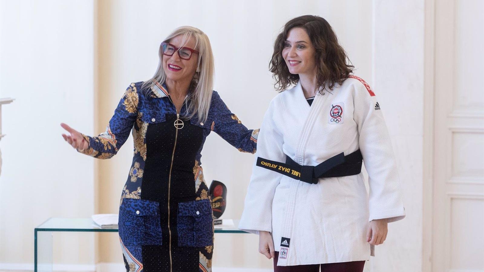 Díaz Ayuso recibe el Cinturón Negro Honorífico de la Real Federación Española de Judo