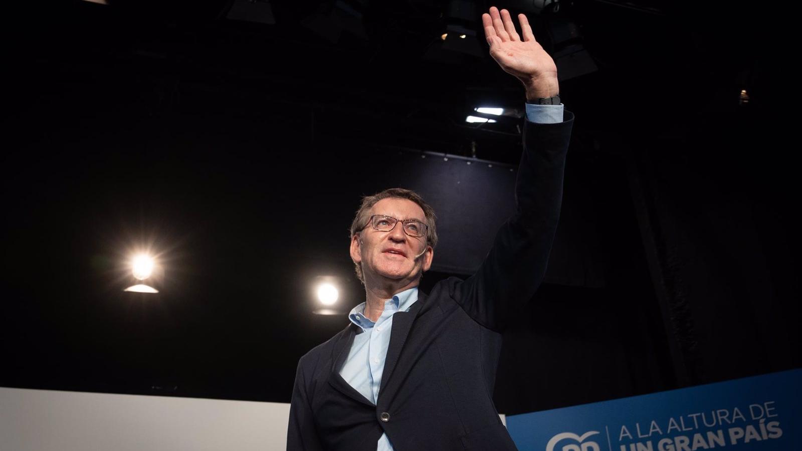 Un Feijóo crecido por las encuestas dice que la derogación de la sedición soluciona "los problemas" del Gobierno y ERC pero no los de Cataluña