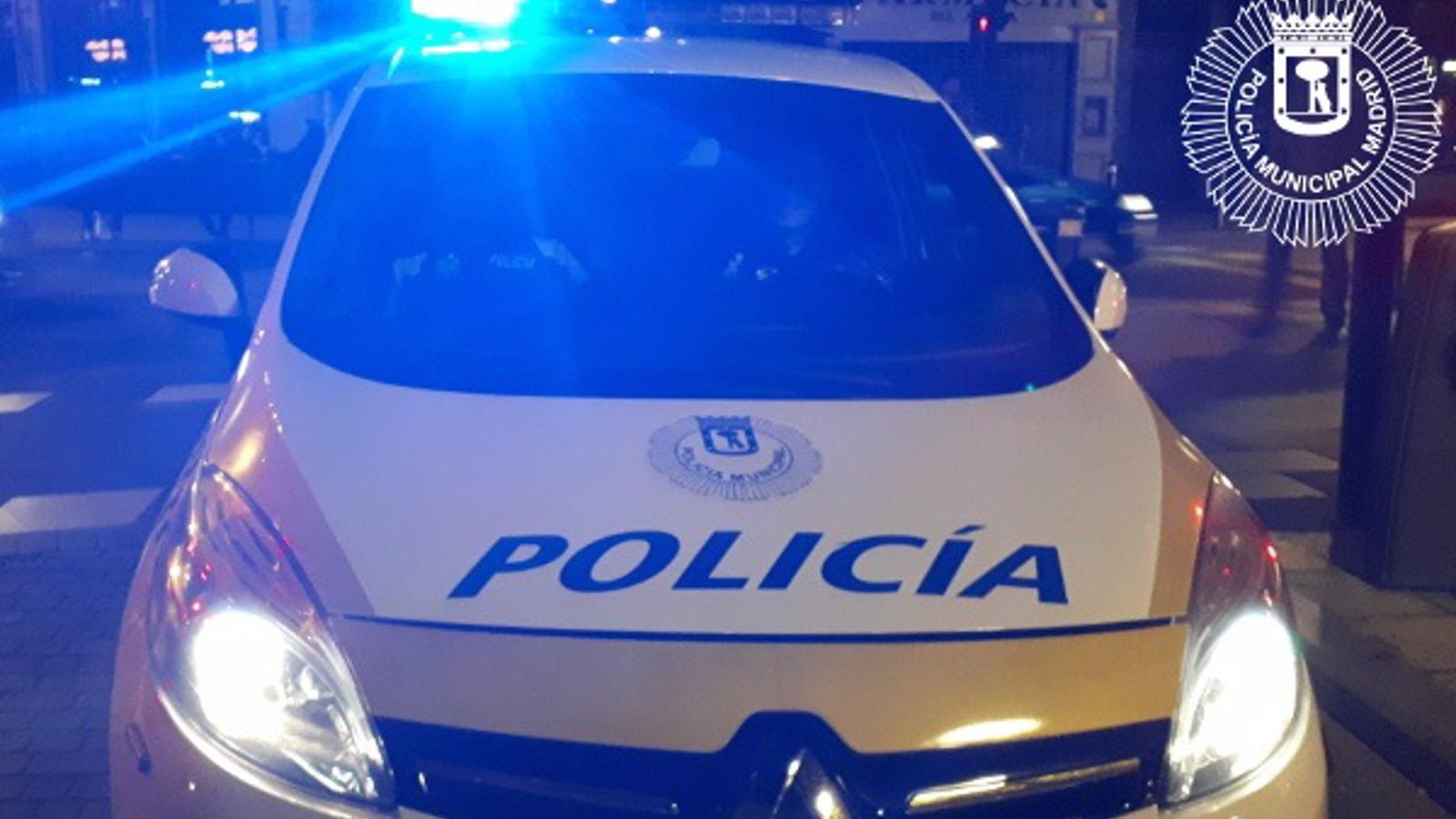  Detenido un matrimonio por dejar solas a sus hijas pequeñas para irse de botellón