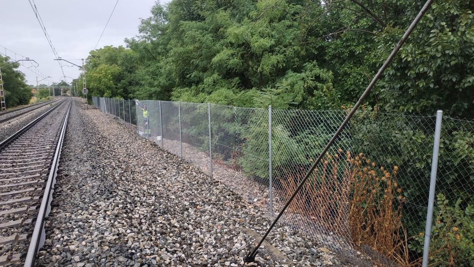 Las estaciones de Cercanías de Las Rozas y Pinar de Las Rozas contarán con nuevos cerramientos