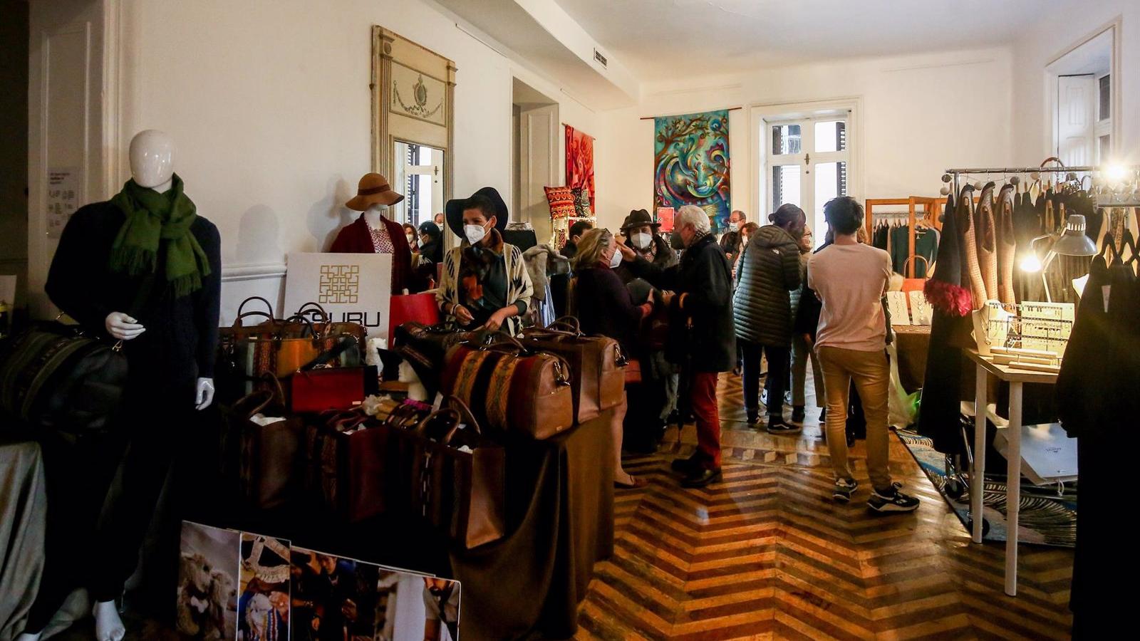 Los madrileños destinaremos 609 euros a compras navideñas, un 16% más debido a la inflación