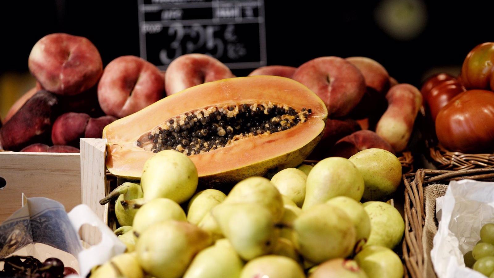 Alumnos de más de 550 colegios madrileños recibirán dos piezas de fruta a la semana gracias a un programa de la UE