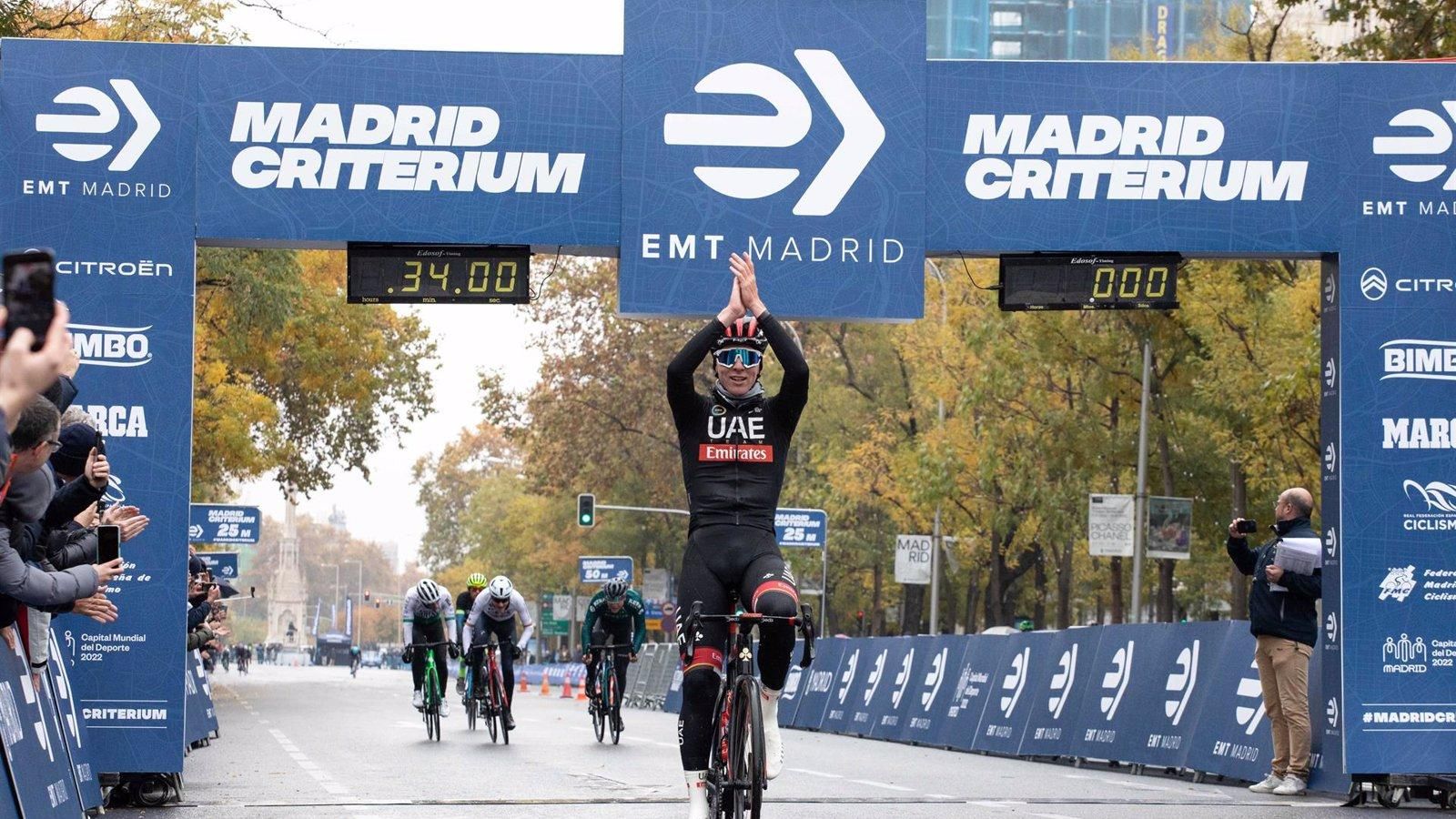 El corredor esloveno Tadej Pogacar gana el primer Madrid Criterium