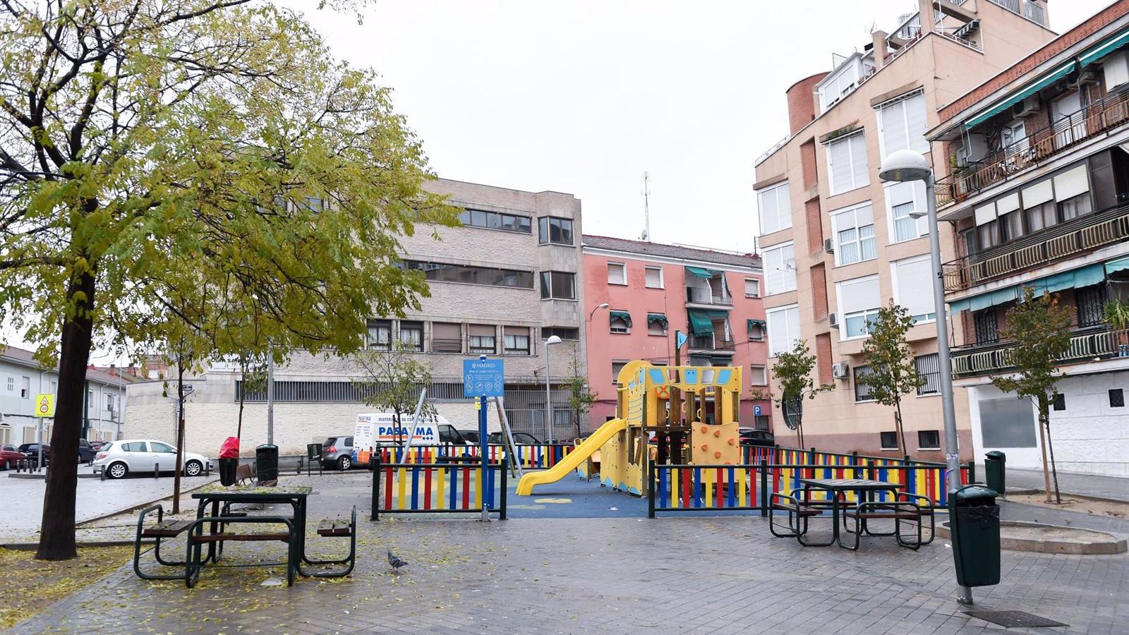 Buscan al individuo que asesinó a disparos a un chico de 15 años en Villaverde y dejó herido a otro