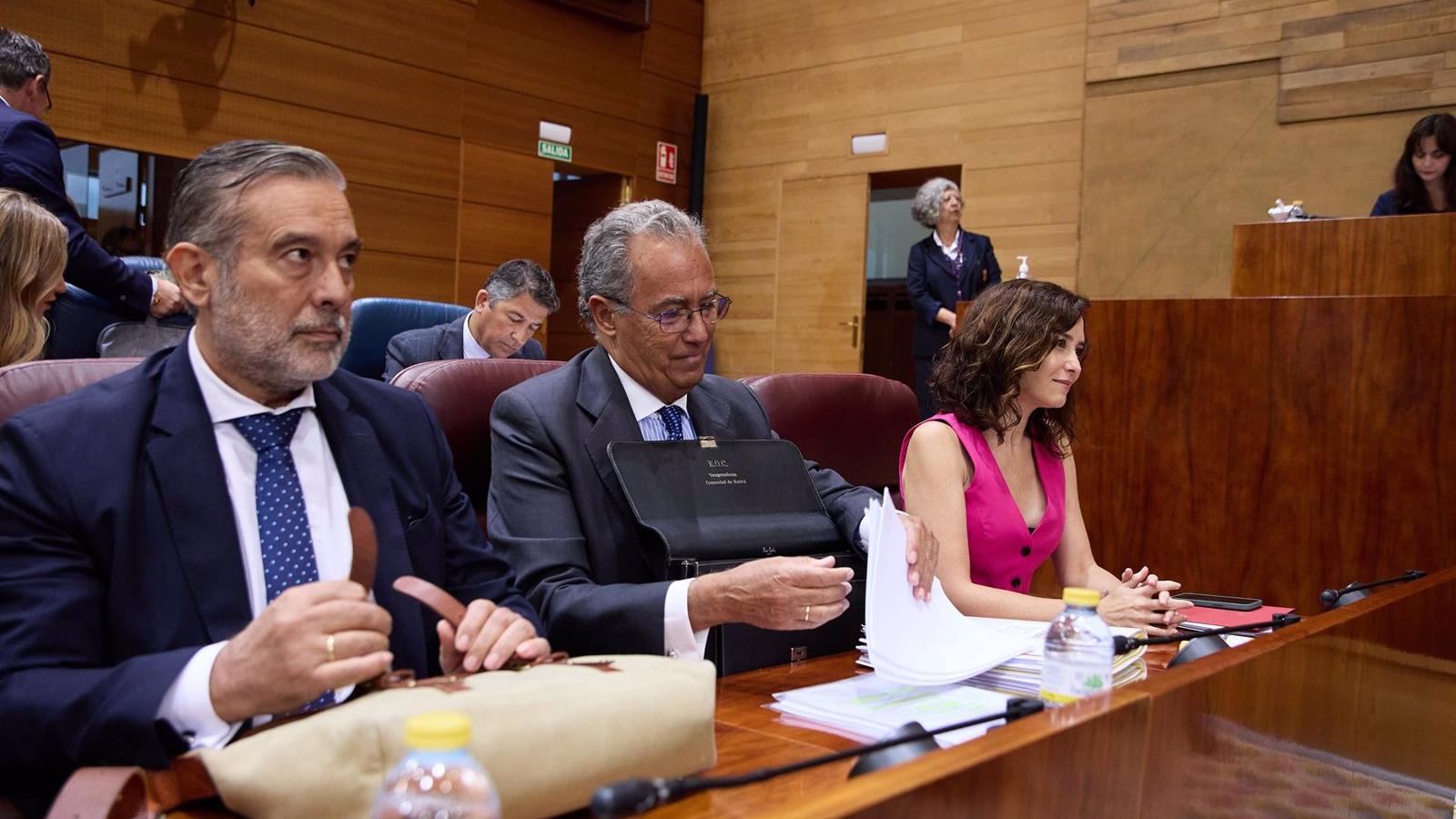 Enrique López reitera al Gobierno de España que se permita a la Policía hacer más controles en las calles y cacheos