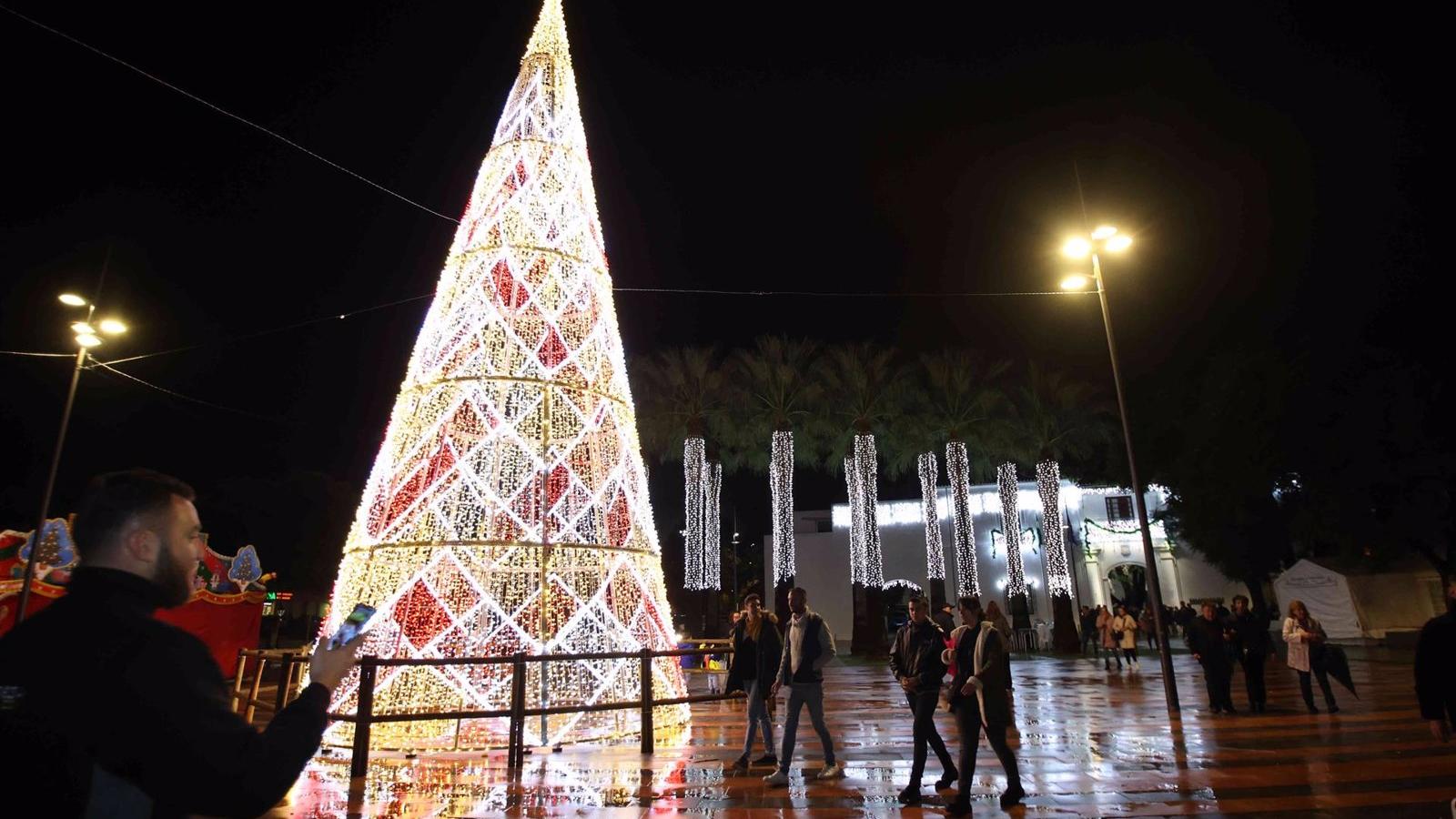 San Sebastián de los Reyes suspende los actos de inauguración del alumbrado navideño por la previsión de lluvias