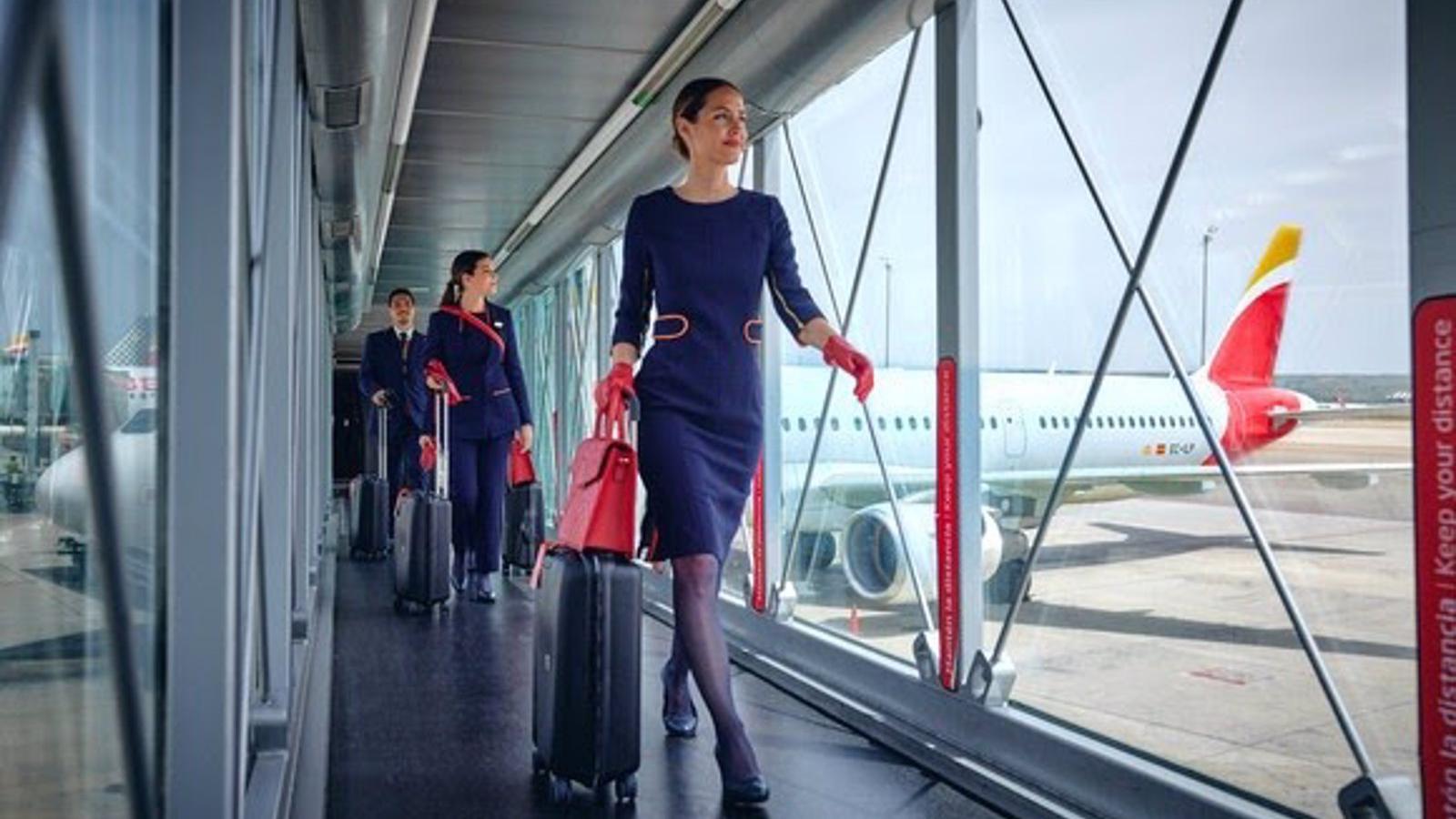 Iberia abre una convocatoria para tripulantes de cabina en Madrid