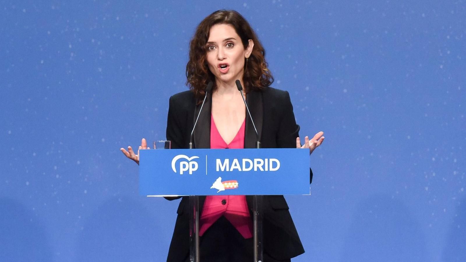 Díaz Ayuso dice a Vox que el avión de los Presupuestos "ya despegó"