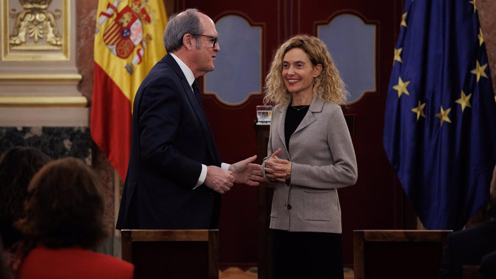 El Defensor del Pueblo, Ángel Gabilondo, pide en el Congreso que se "respeten" las instituciones