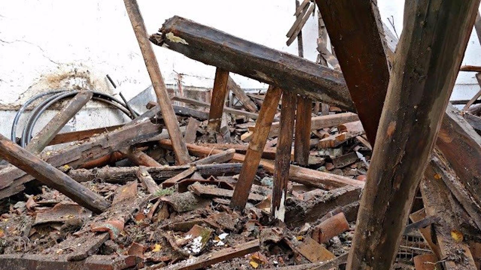 Colapsa la estructura de la iglesia medieval de Navalquejigo en El Escorial