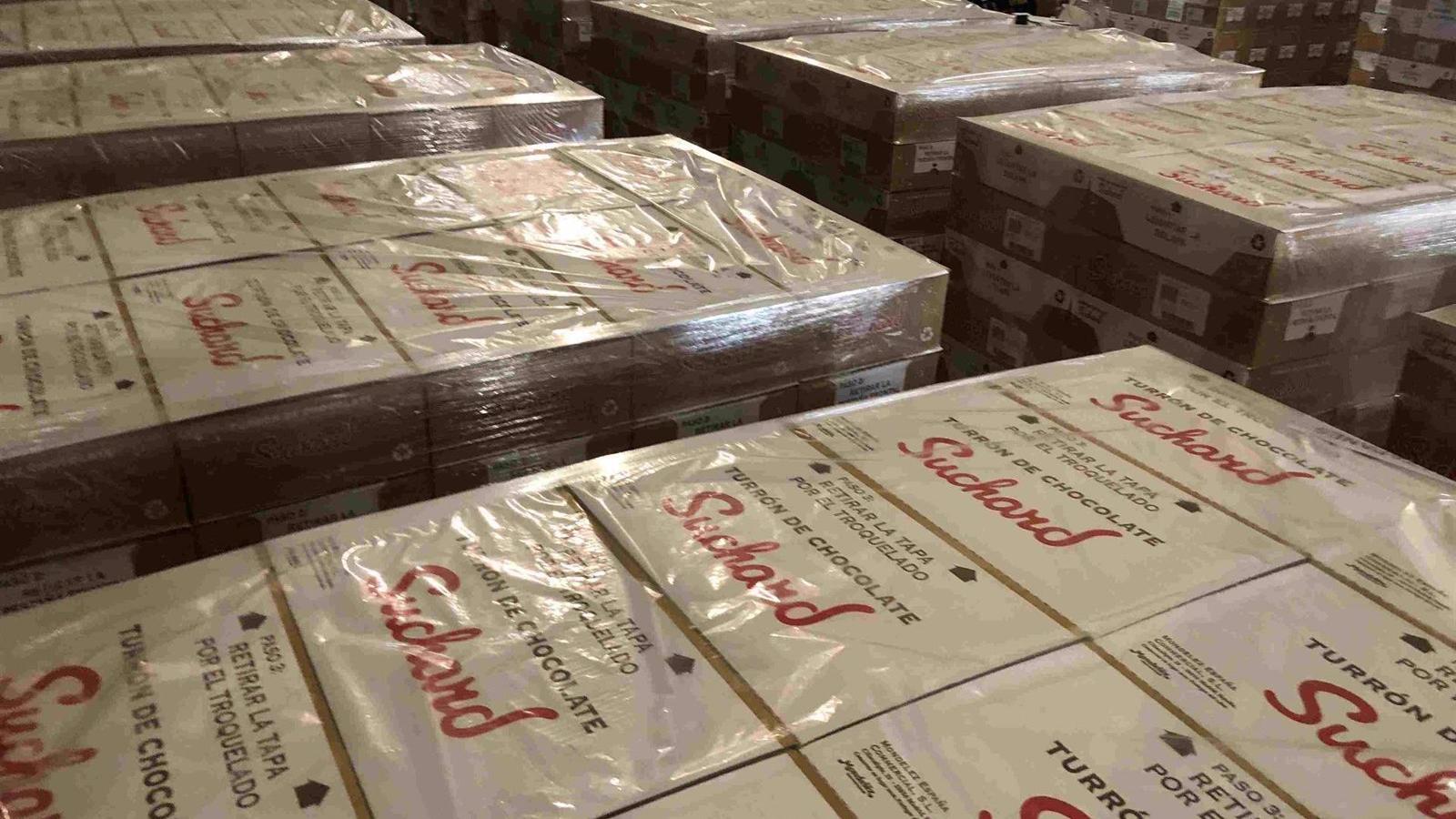 Suchard dona 40 toneladas de turrón, con más de 153.000 tabletas, al Banco de Alimentos de Madrid