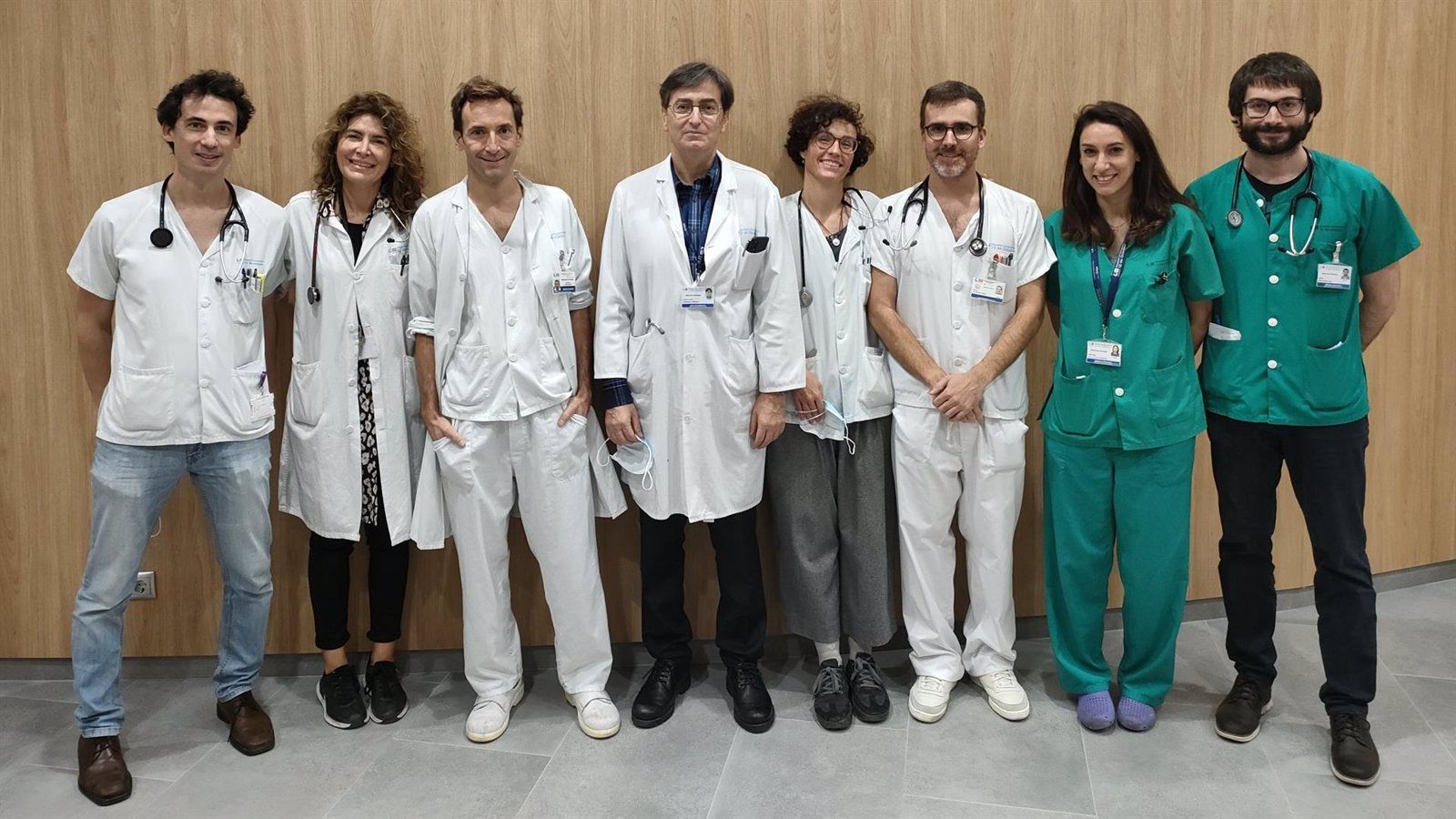 Los médicos internistas del 12 de Octubre donan un premio de 1.500 euros al Banco de Alimentos de Madrid