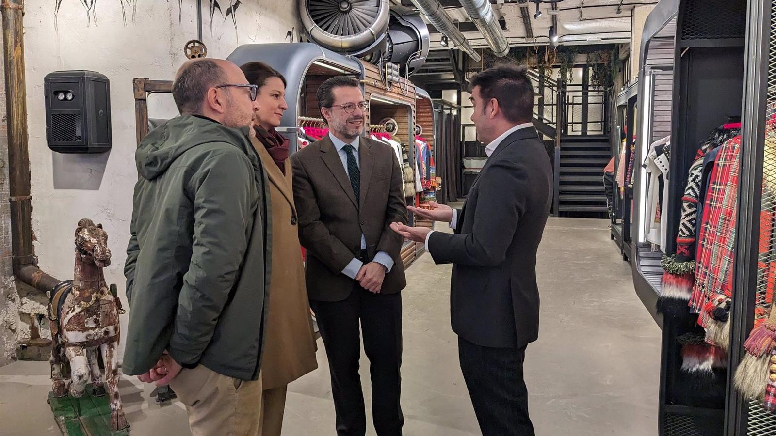 La Comunidad de Madrid invierte más de cuatro millones en la modernización de los comercios en la región