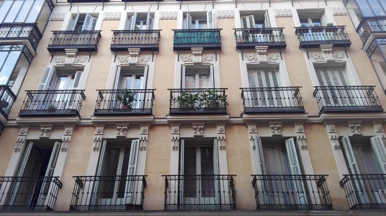 El Plan Adapta 2023 de la ciudad de Madrid incluirá una línea específica para adaptar viviendas de vecinos con enfermedades raras