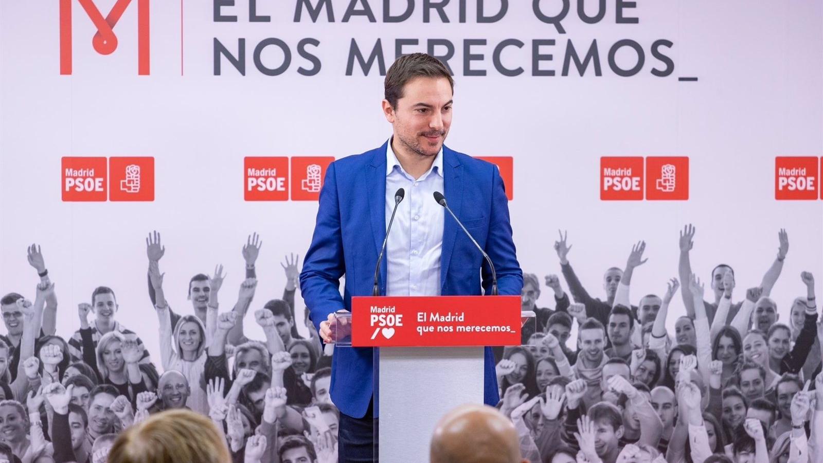 Lobato defiende pedir un mayor esfuerzo fiscal a los ricos pero pide "tratarles con respeto y no juzgarles"