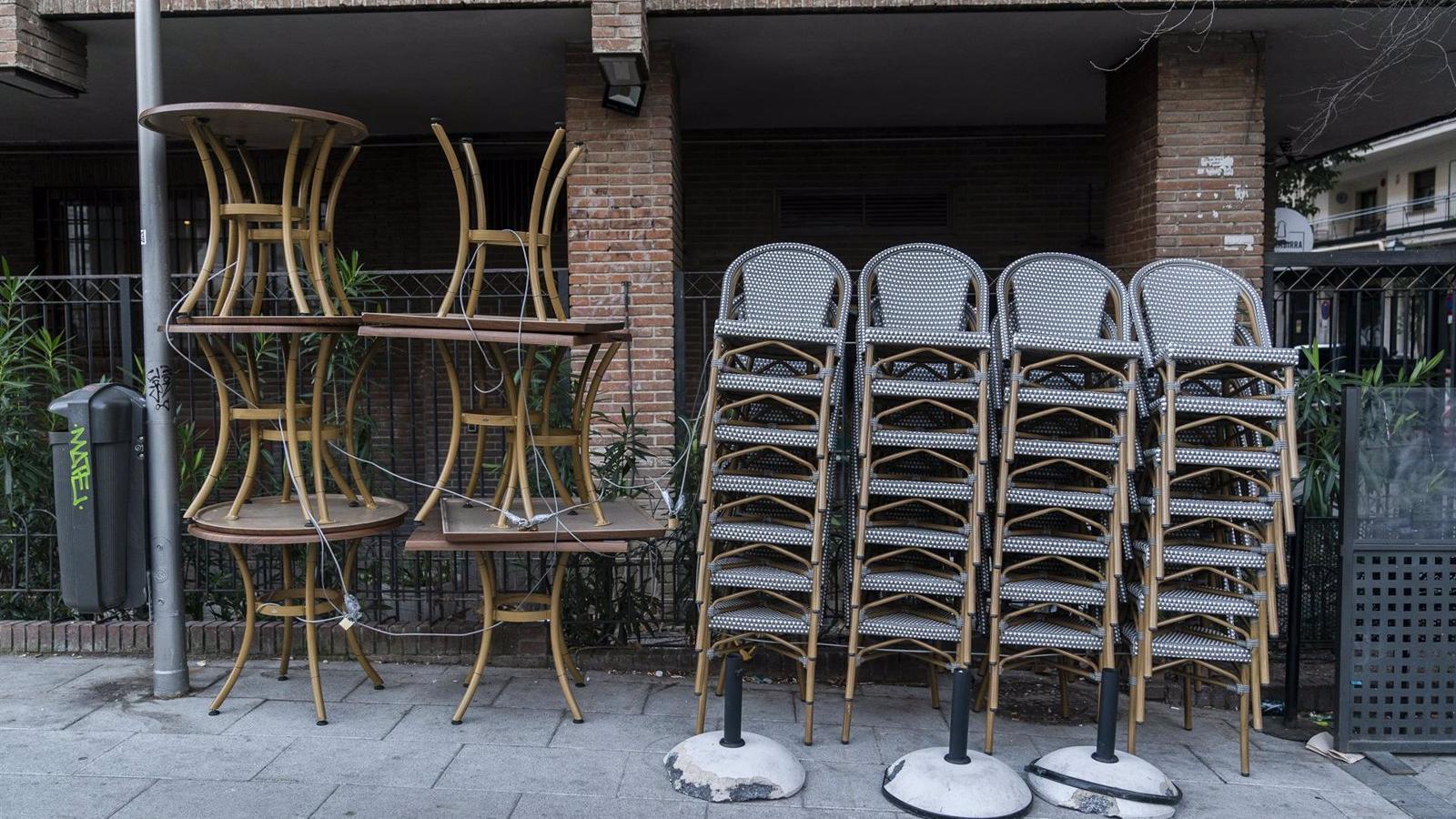 La calle Ponzano pierde 77 terrazas Covid al activarse la ZPAE y las 113 restantes desaparecerán en un plazo de cinco días