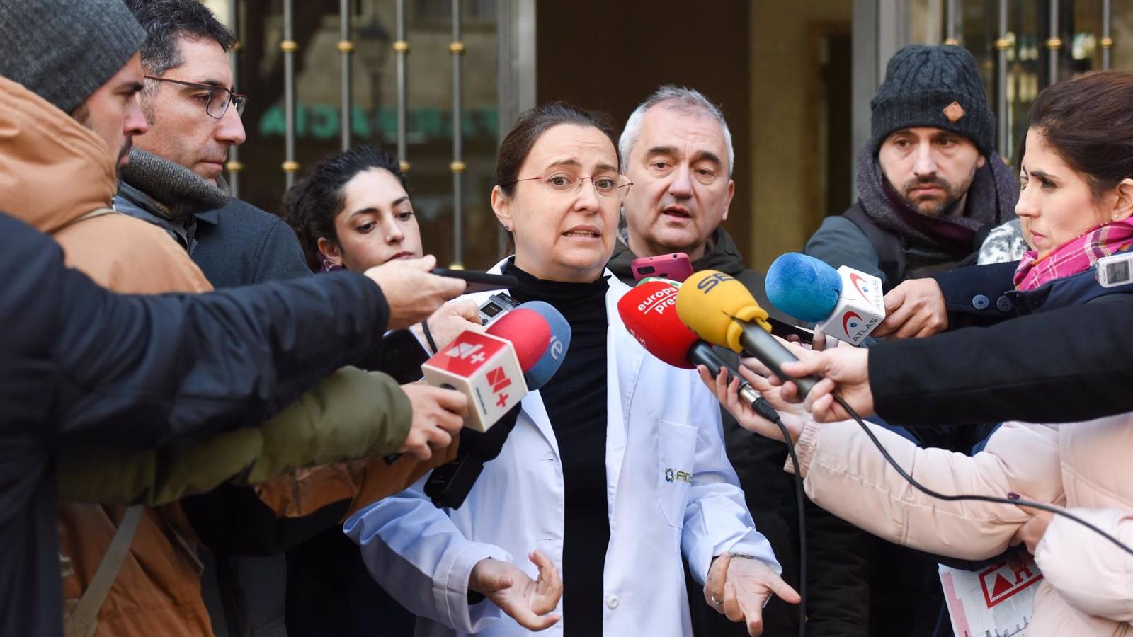 Amyts acusa al Gobierno regional de arrojar una "sombra de duda" sobre los sanitarios