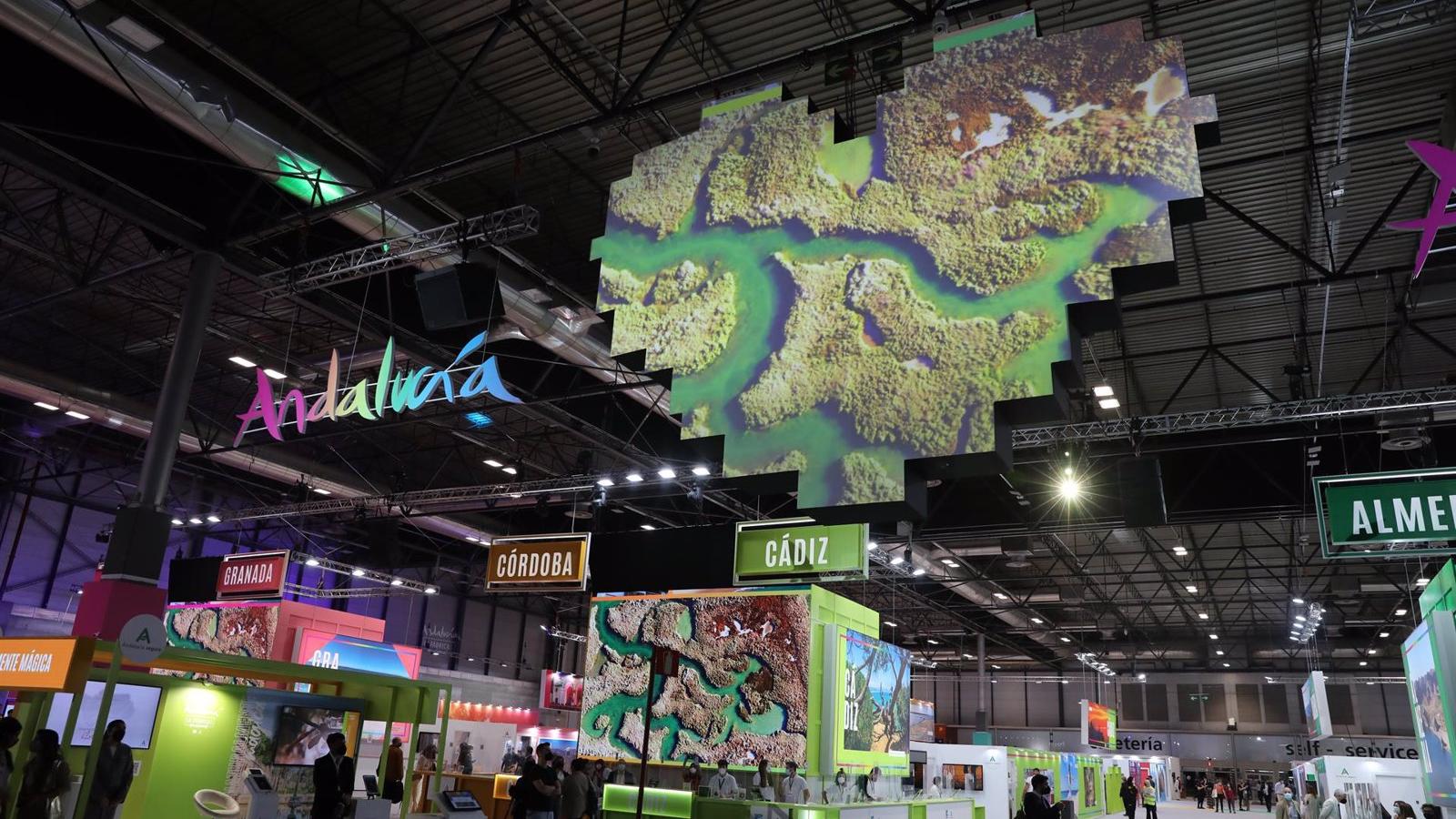 Las comunidades autónomas se vuelcan en Fitur para consolidar el sector turístico