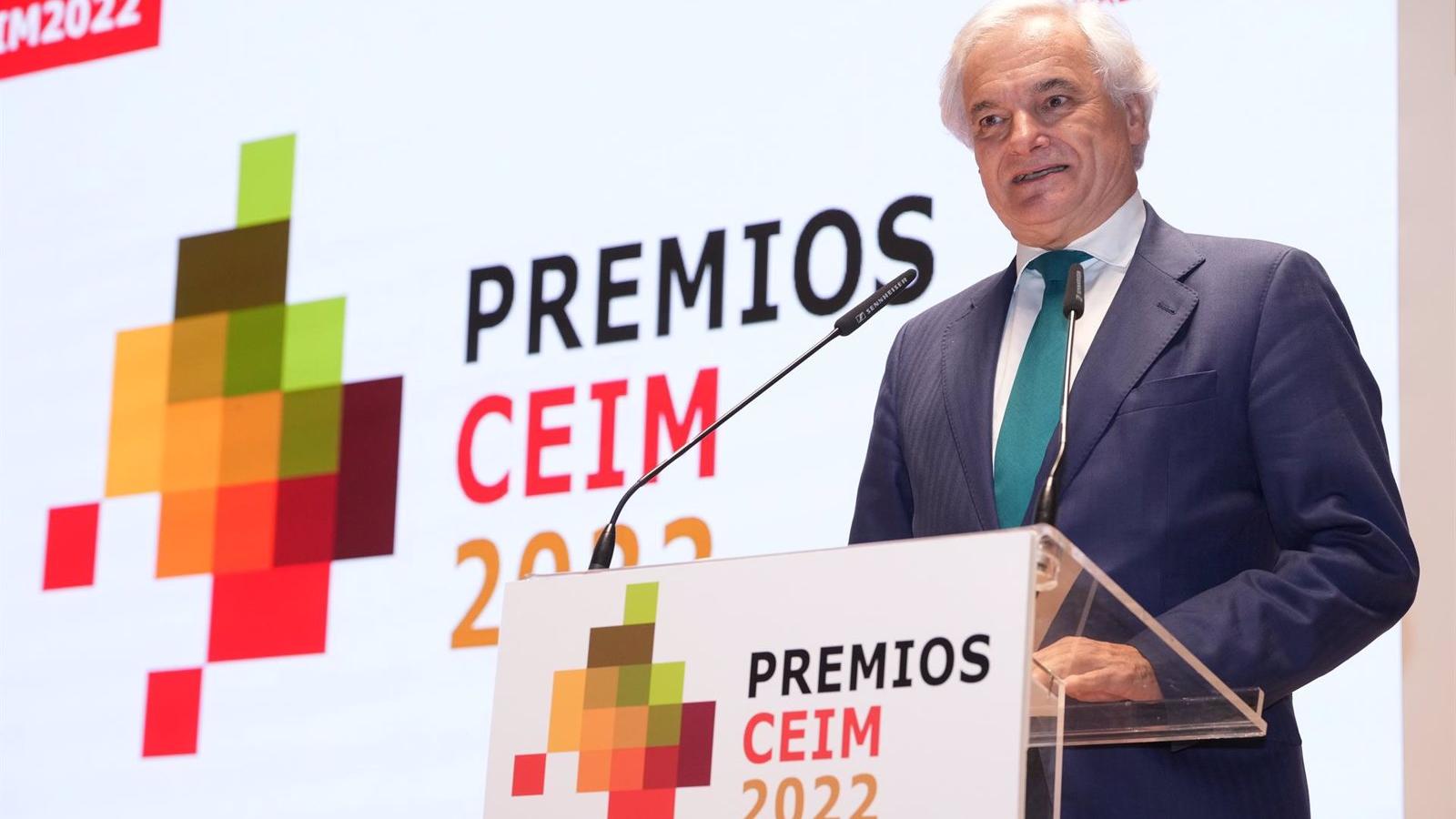 El presidente del CEIM ve en el impuesto a las grandes fortunas un "fraude clarísimo" a la financiación de las comunidades y un gravamen al ahorro de los madrileños
