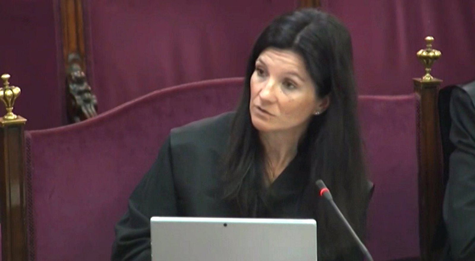 La abogada del Estado denuncia un robo de documentación durante el juicio a Villarejo por la grabación del CNI