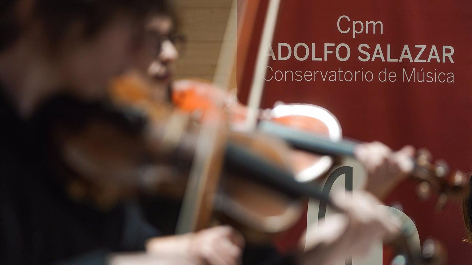 Más de 300 alumnos de la Comunidad estudian este curso en el Conservatorio Profesional de Música Adolfo Salazar