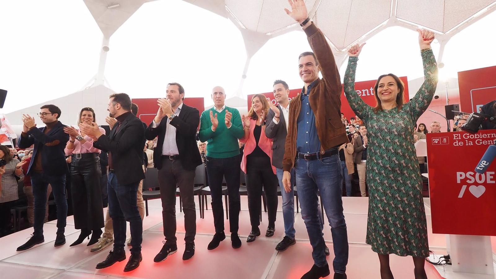 Sánchez dice que los manifestantes en Madrid defienden una España "uniforme y excluyente"
