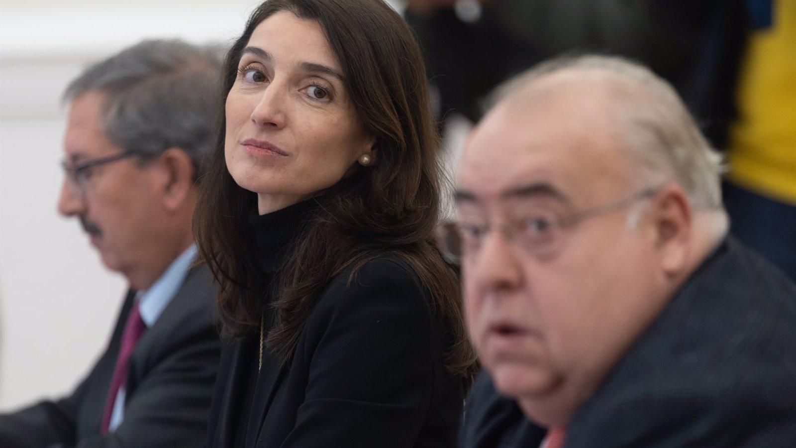 Los letrados de la administración de justicia empiezan una huelga indefinida en busca de mejoras salariales