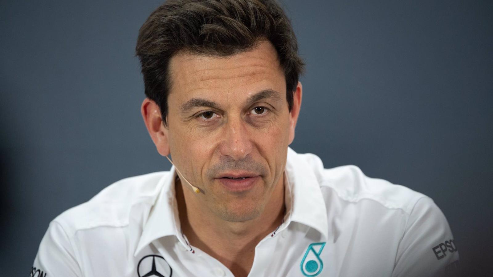 Toto Wolff: "Tenemos que hacer los deberes para convertirnos en una alternativa real para Verstappen"