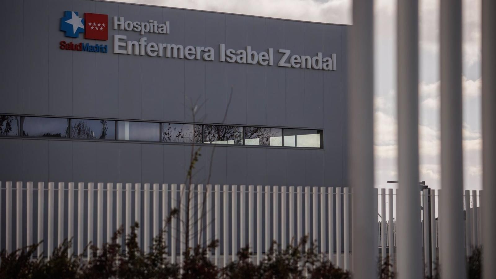El Zendal suma otros 24 profesionales para cubrir las derivaciones por enfermedad respiratoria