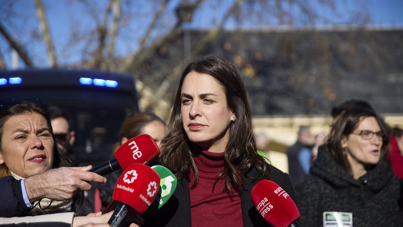 Almeida muestra su “condena total” al acoso denunciado por Rita Maestre