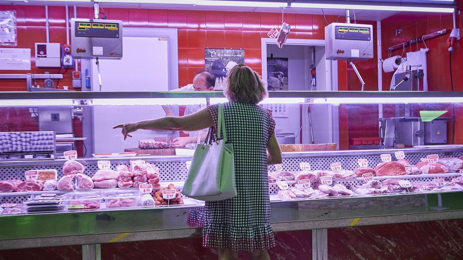 Las ventas del comercio minorista en la región crecen un 1,8% en 2022 y el empleo sube un 1,4%