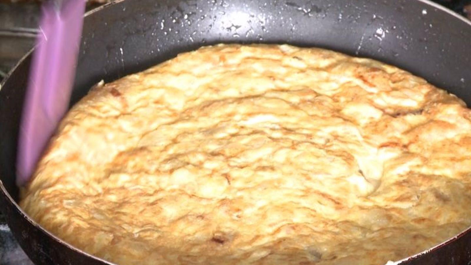Casa Dani cierra temporalmente por una sospecha de intoxicación alimentaria con al menos 30 afectados