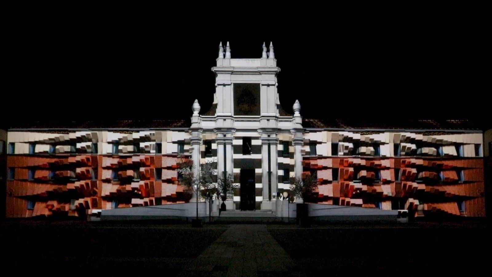 Condeduque, Teatros del Canal y Matadero, entre las instituciones culturales más valoradas por los madrileños en 2022